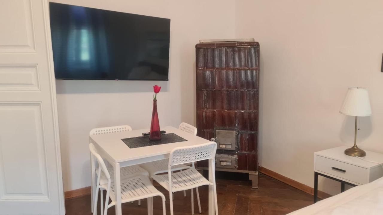 4 Great Apartment Akh - Ideal For Groups Of 19 Viena Exterior foto