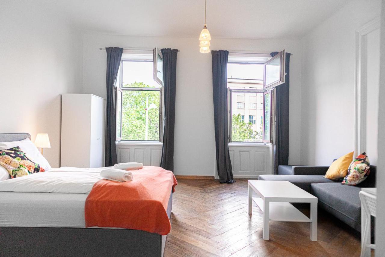 4 Great Apartment Akh - Ideal For Groups Of 19 Viena Exterior foto